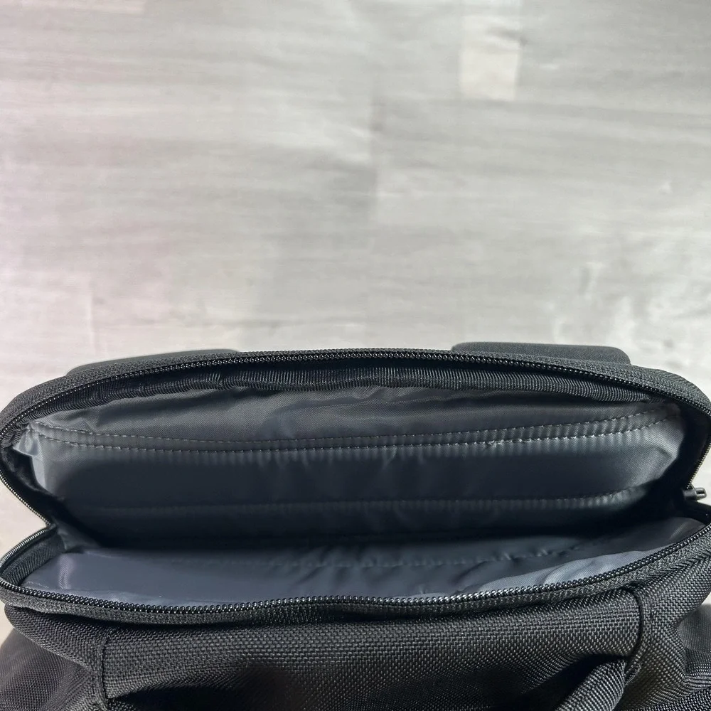 NEW Timbuk2 Division Pack Black 17